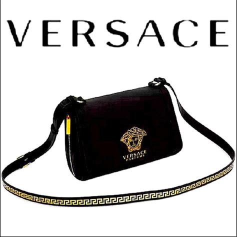 bolsas versace|versace bag with cologne.